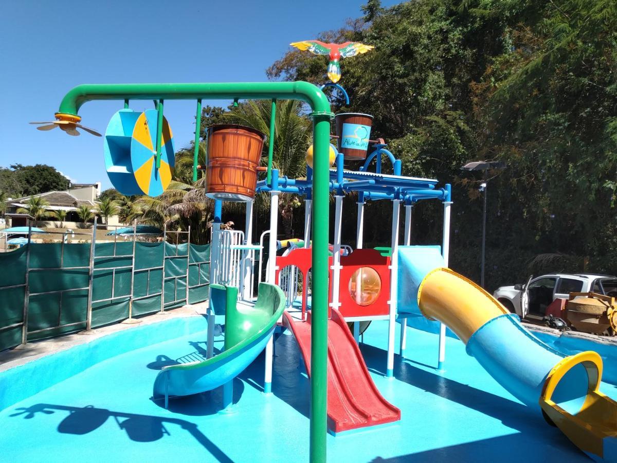 Aldeia Do Lago C204- Com Cozinha , Churrasqueira E Bebidas Liberadas No Parque Aquatico, Internet Banda Larga, Ponto Recarga De Carro Eletrico Caldas Novas Luaran gambar